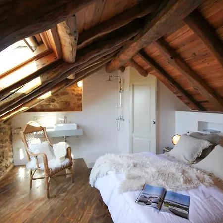Villa Sleeps 5 With Pool *
